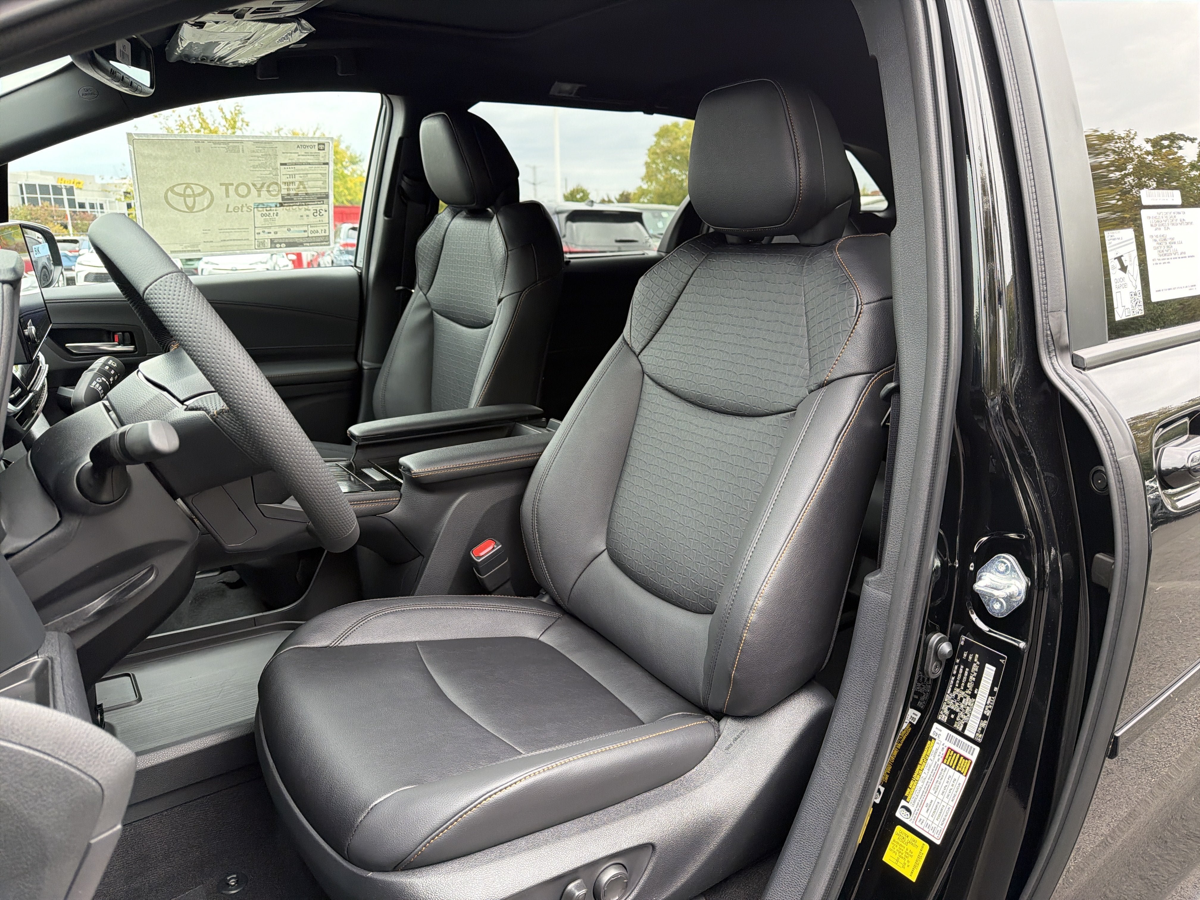 New 2026 Toyota Sienna XLE Woodland Edition AWD/4WD image 12