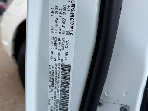 Used 2010 Dodge Journey SXT w/ Flexible Seating Group FWD image 26