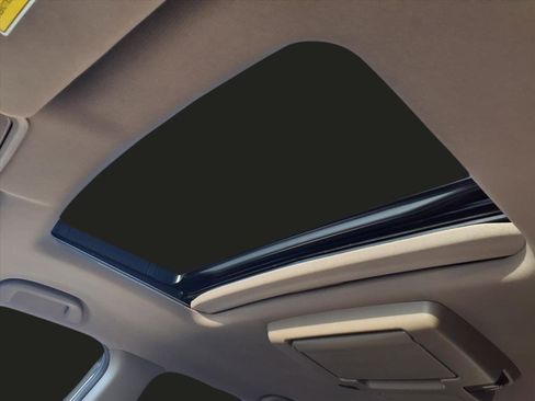 Used 2020 Honda Pilot Touring image 23