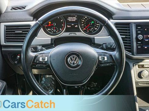 Used 2019 Volkswagen Atlas SE w/ Towing Package image 34
