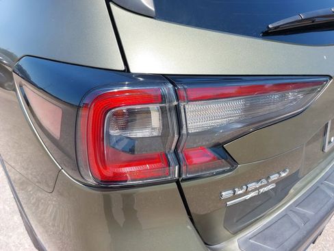 Used 2021 Subaru Outback Premium AWD/4WD image 31