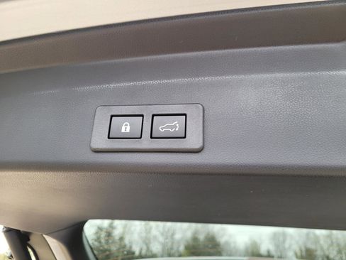 New 2025 Subaru Ascent Touring image 19