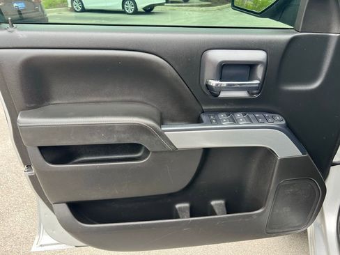 Used 2018 Chevrolet Silverado 1500 LT w/ All Star Edition AWD/4WD image 16