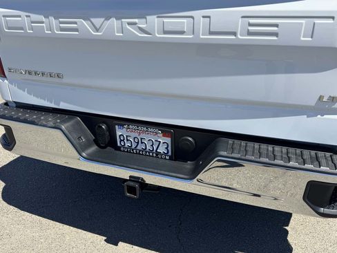 Used 2020 Chevrolet Silverado 1500 LT w/ Bed Protection Package AWD/4WD image 9
