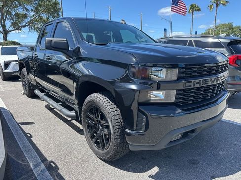 Used 2021 Chevrolet Silverado 1500 Custom w/ Rally Edition image 3