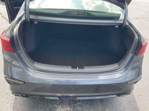 Used 2021 Kia Forte LXS FWD image 7