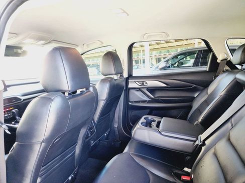 Used 2019 MAZDA CX-9 Touring image 43
