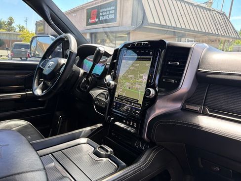 Used 2019 RAM 2500 Limited AWD/4WD image 25