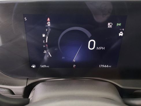 Used 2024 Buick Envista Preferred w/ Convenience I Package image 4