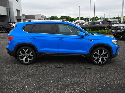 Used 2022 Volkswagen Taos SEL
