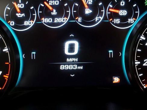 Used 2018 Chevrolet Camaro ZL1 image 21