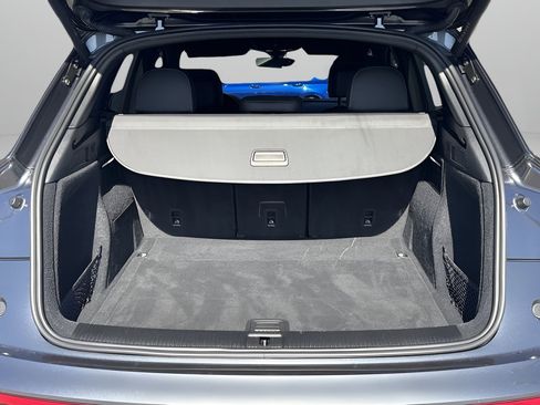 Used 2022 Audi Q5 2.0T Premium w/ Convenience Package image 28