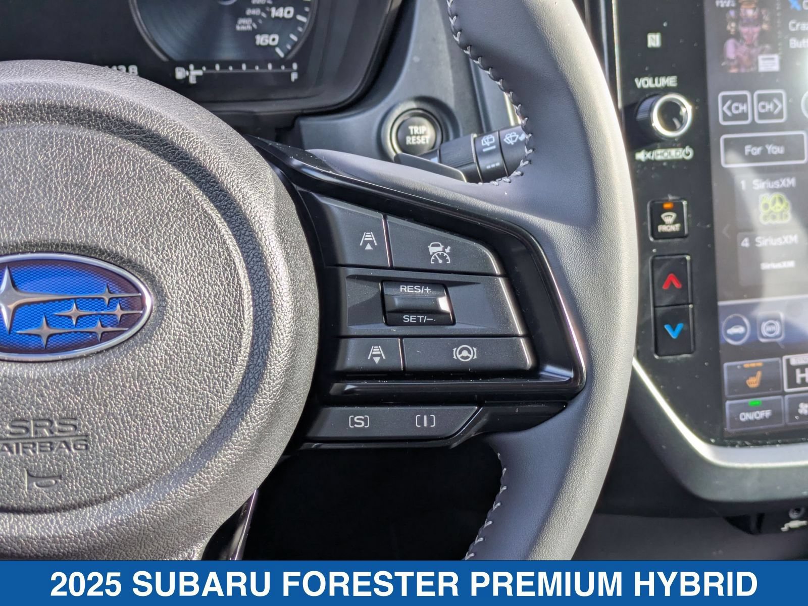 Certified 2025 Subaru Forester Premium AWD/4WD image 18