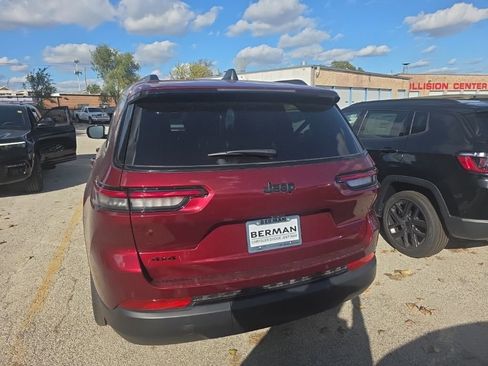 New 2025 Jeep Grand Cherokee L Altitude AWD/4WD image 7