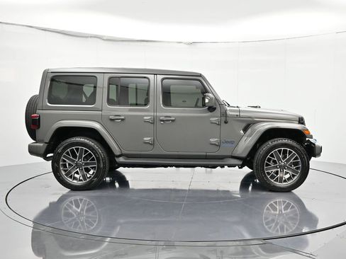 Used 2023 Jeep Wrangler Unlimited Sahara image 4