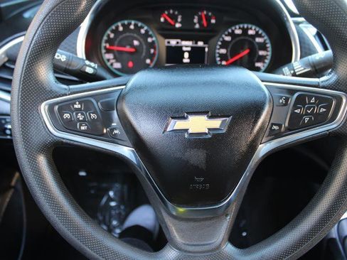 Used 2021 Chevrolet Malibu LT FWD image 10