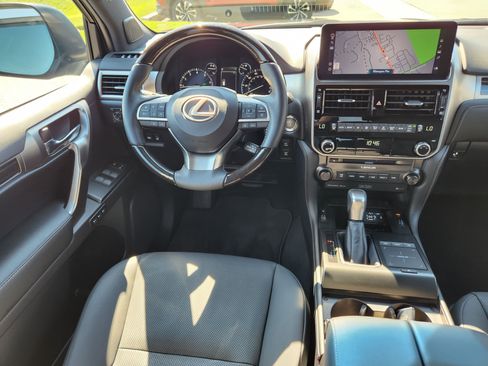 Used 2023 Lexus GX 460 Premium w/ Premium Plus Package AWD/4WD image 13