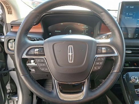 Certified 2023 Lincoln Nautilus Reserve image 20