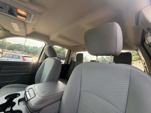 Used 2019 RAM 1500 Express AWD/4WD image 27