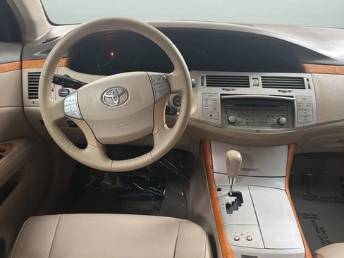 Used 2006 Toyota Avalon XLS FWD image 11