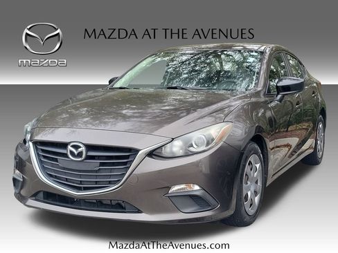 Used 2015 MAZDA MAZDA3 i SV image 1