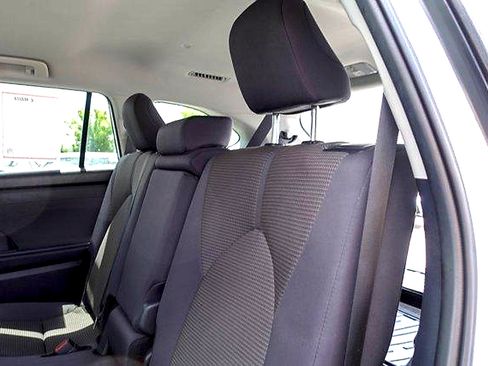 Certified 2025 Toyota Highlander LE AWD/4WD image 22