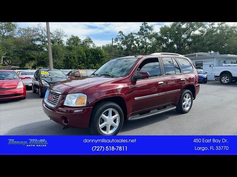 Used 2009 GMC Envoy SLT w/ Sun And 6-Disc Cd Package image 1