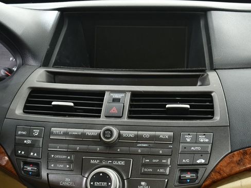 Used 2011 Honda Accord EX-L image 9