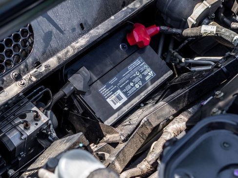 Used 2006 Ford GT image 65