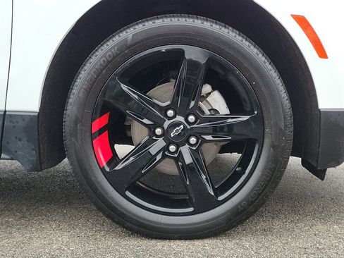 Used 2022 Chevrolet Equinox Premier w/ Redline Edition FWD image 5