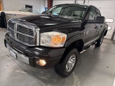 Used 2008 Dodge Ram 2500 Truck Laramie w/ Trailer Tow Group AWD/4WD image 3