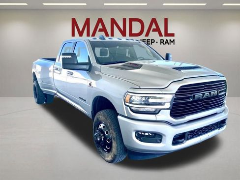 Used 2024 RAM 3500 Laramie w/ Night Edition AWD/4WD image 3