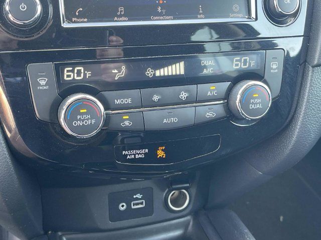 Used 2020 Nissan Rogue SV FWD image 30