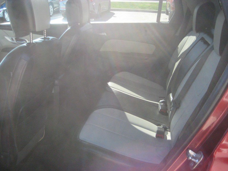 Used 2017 GMC Terrain SLT AWD/4WD image 8