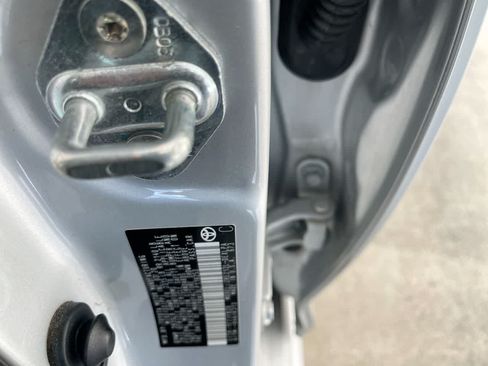 Used 2020 Toyota Corolla LE FWD image 27