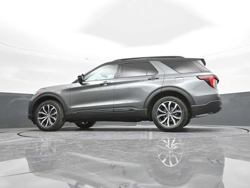New 2026 Ford Explorer ST-Line image 55