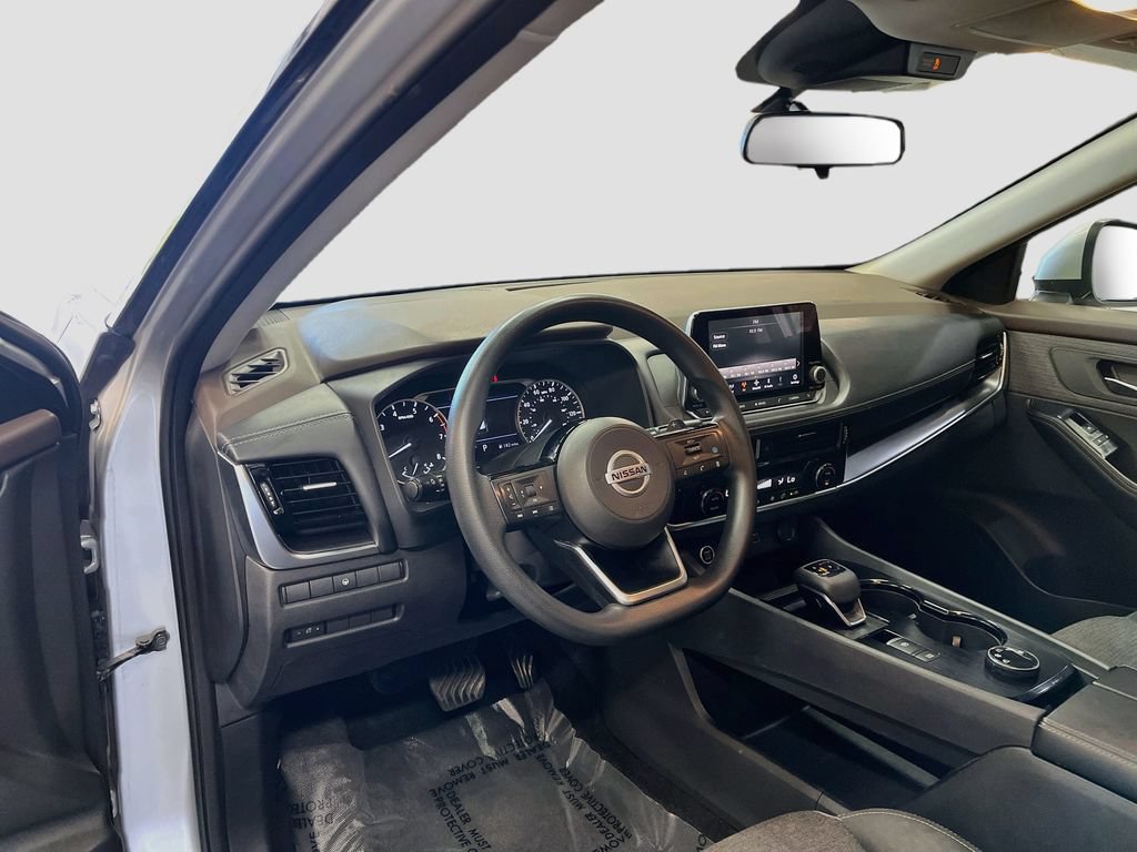 Used 2021 Nissan Rogue SV AWD/4WD image 9