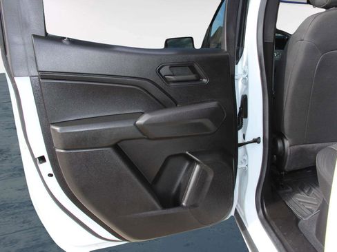 Used 2024 Chevrolet Colorado Trail Boss AWD/4WD image 21