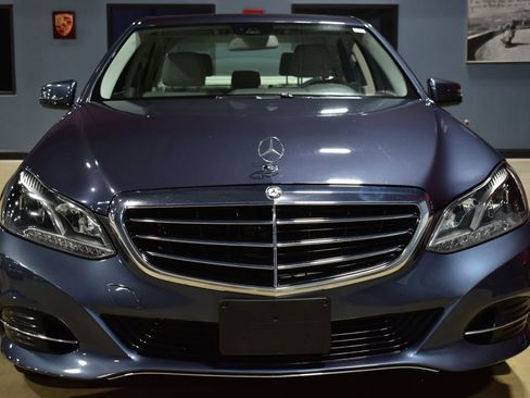 Used 2014 Mercedes-Benz E 350 Sedan image 5