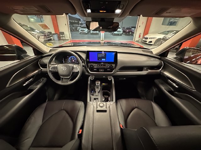 Certified 2026 Toyota Grand Highlander AWD image 25