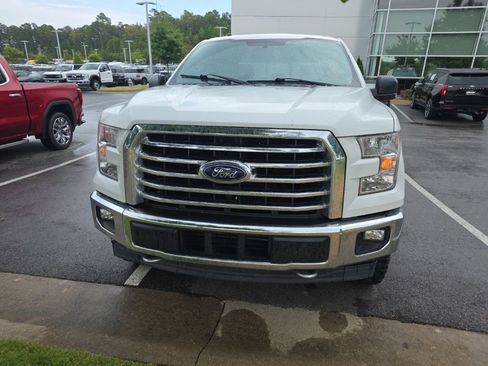 Used 2017 Ford F150 XLT w/ Equipment Group 302A Luxury AWD/4WD image 3