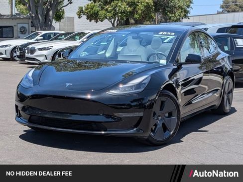 Used 2023 Tesla Model 3 Standard Range RWD image 1