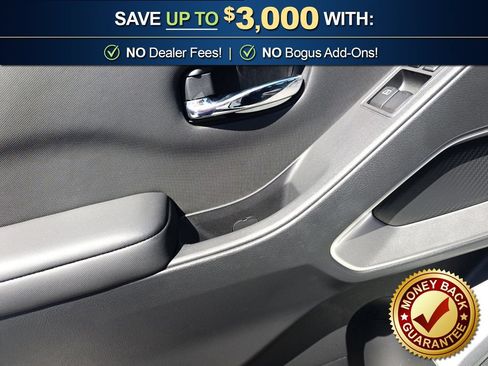 Used 2024 Nissan Frontier SV w/ SV Convenience Package RWD image 16