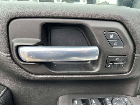 Used 2021 GMC Sierra 3500 Denali w/ Denali Ultimate Package image 19