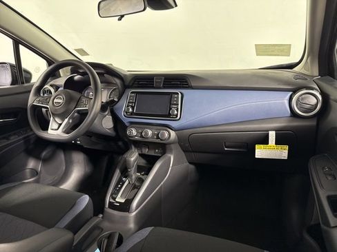 Used 2025 Nissan Versa SV w/ Trunk Package image 18
