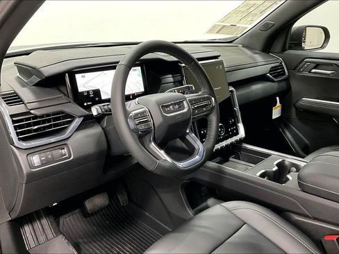 New 2026 GMC Acadia Elevation w/ Black Edition FWD image 19