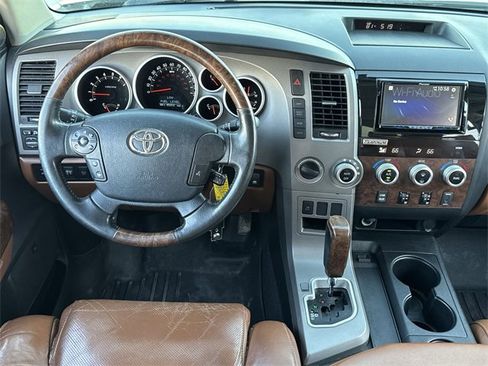 Used 2013 Toyota Tundra Platinum image 11