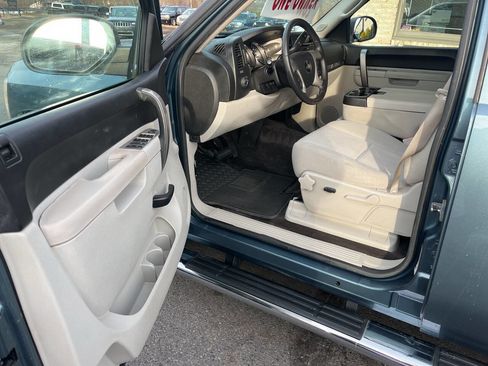 Used 2010 Chevrolet Silverado 1500 LT w/ Power Pack Plus image 15