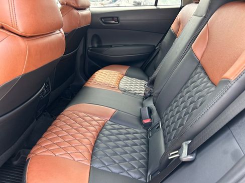 Used 2026 Toyota Corolla Cross LE w/ Moonroof Package image 16