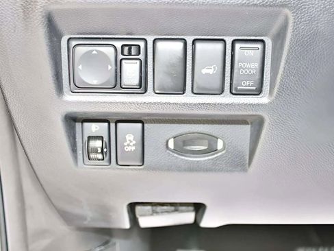 Used 2017 INFINITI QX70 3.7 w/ Premium Package image 12